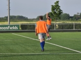 Training lagere seniorenteams S.K.N.W.K. van donderdag 1 mei 2025 (36/87)